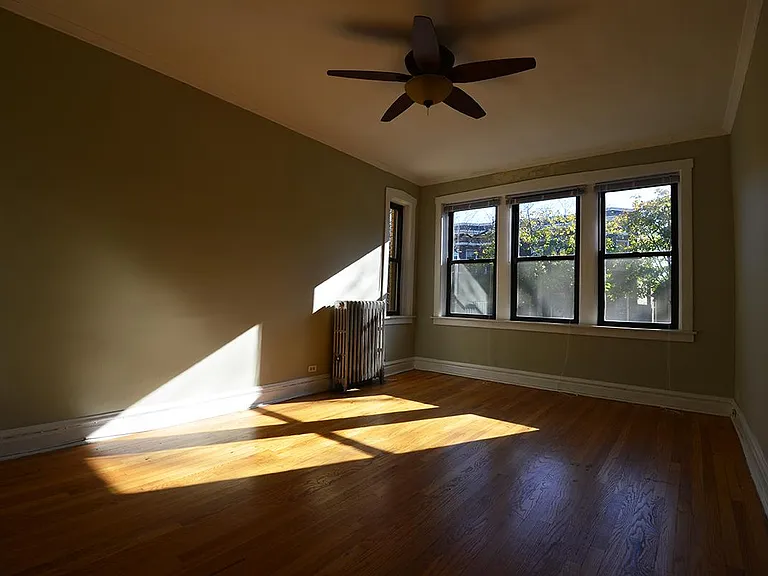 1106 W George St #2 — Photo 3