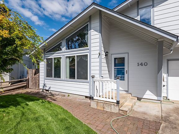 2nd image of 140 Susan Pl