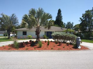 6126 Approach Ln, Sarasota, FL 34238