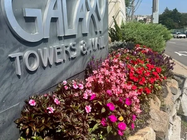 7000 Blvd East image 38 of 39