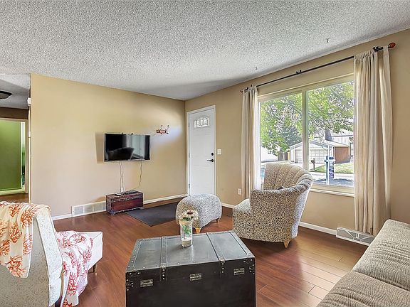 2nd image of 8824 Dudley Ct
