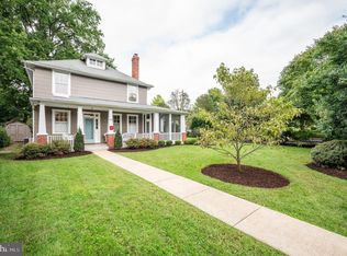 106 E Cliff St, Alexandria, VA 22301