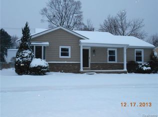 8931 Houghton St, Livonia, MI 48150