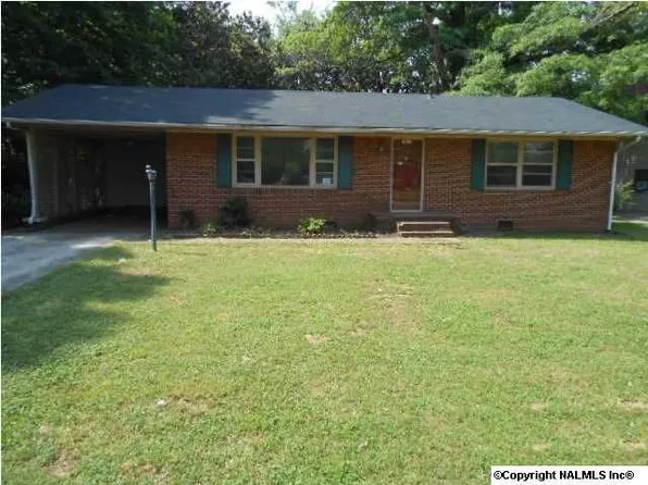 4611 Ardmore Dr NW, Huntsville, AL 35816