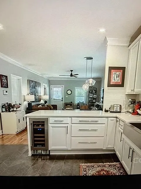 3 bed, 1450 sqft, $4,200 — Photo 4