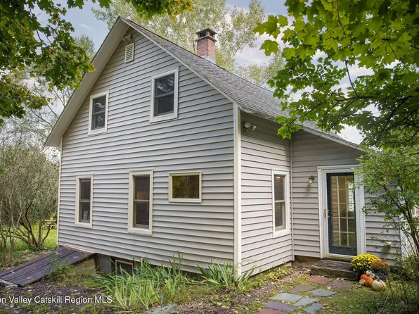 861 Snydertown Road, Craryville, NY 12521