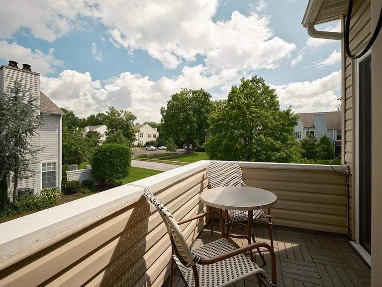 51 Meadow Ln — Photo 11