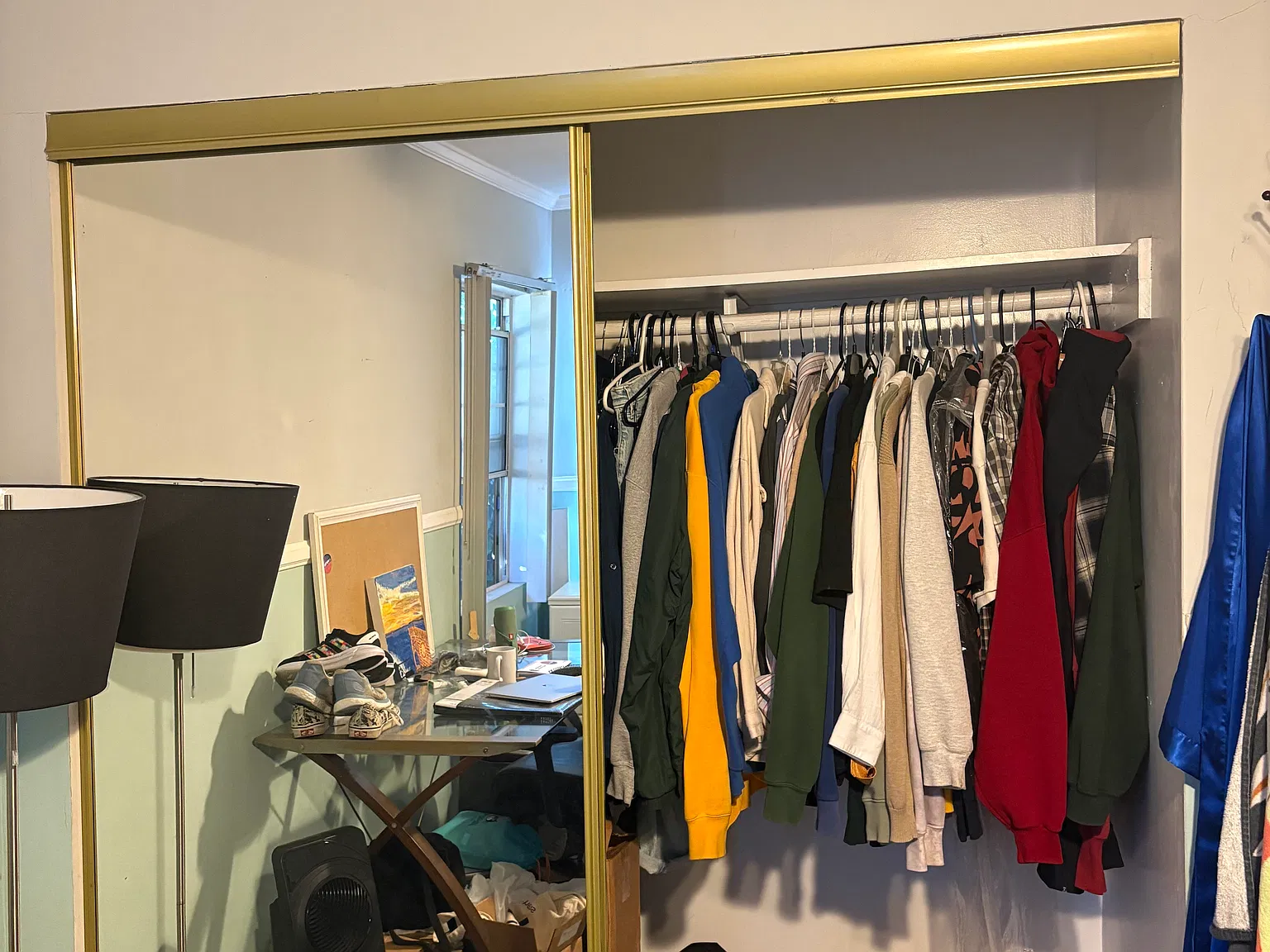 3 bed, 960 sqft, $1,250 — Photo 3