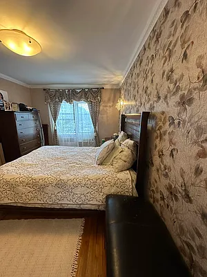 Rented by Amorelli Realty | media 33