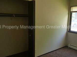 3724 W Karstens Dr APT 3, Madison, WI 53704