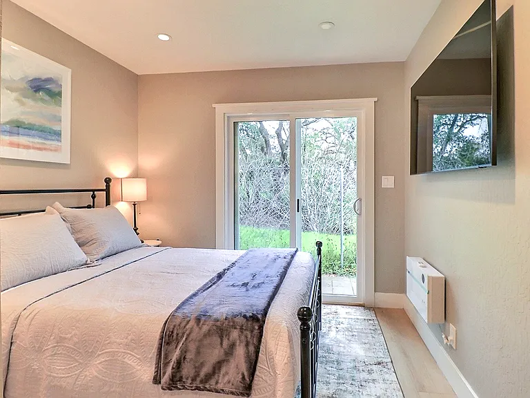 500 Creekside Rd #B — Photo 6