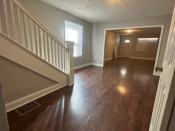 1035 N Dearborn St #1037, Indianapolis, IN 46201