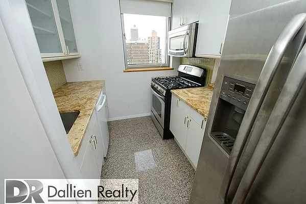 Rented by Dallien Realty Limited Liability Company | media 27