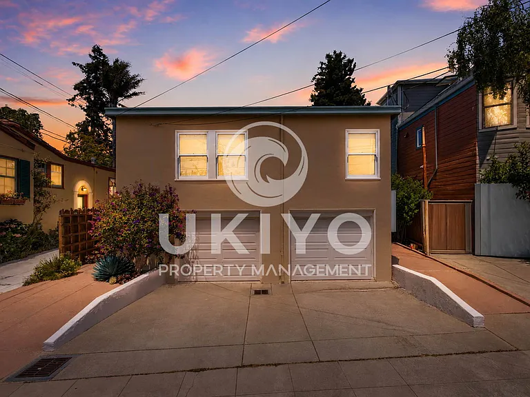 1211 Francisco St — Photo 44