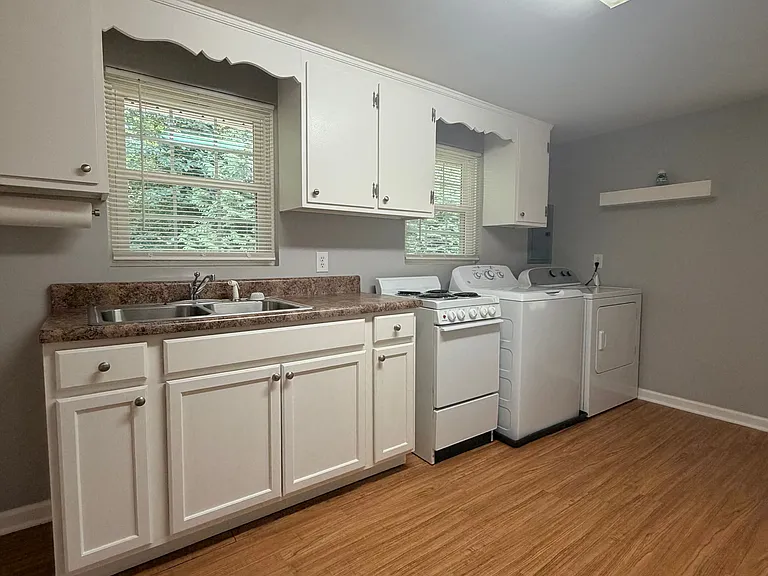 4974 Yanceyville Rd — Photo 6