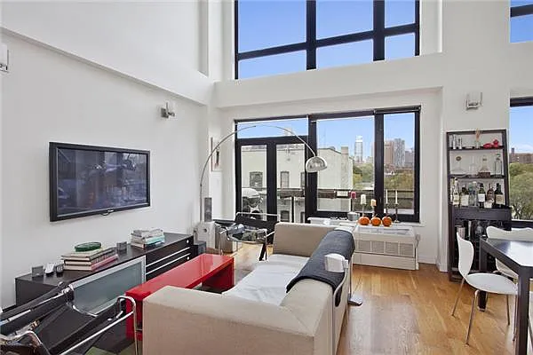 Rented by Mirador Real Estate | media 19