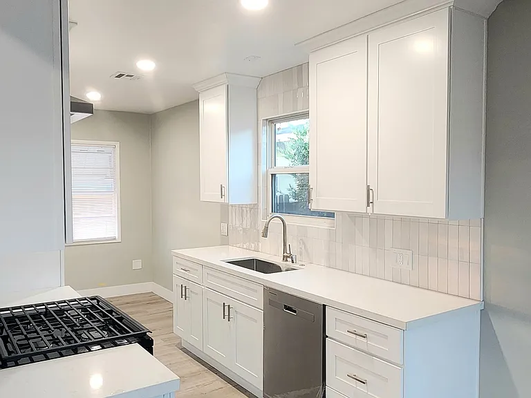 9345 Firebird Ave — Photo 11