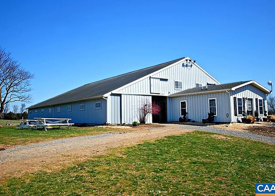 1st image of 6107 Horse Farm Ln