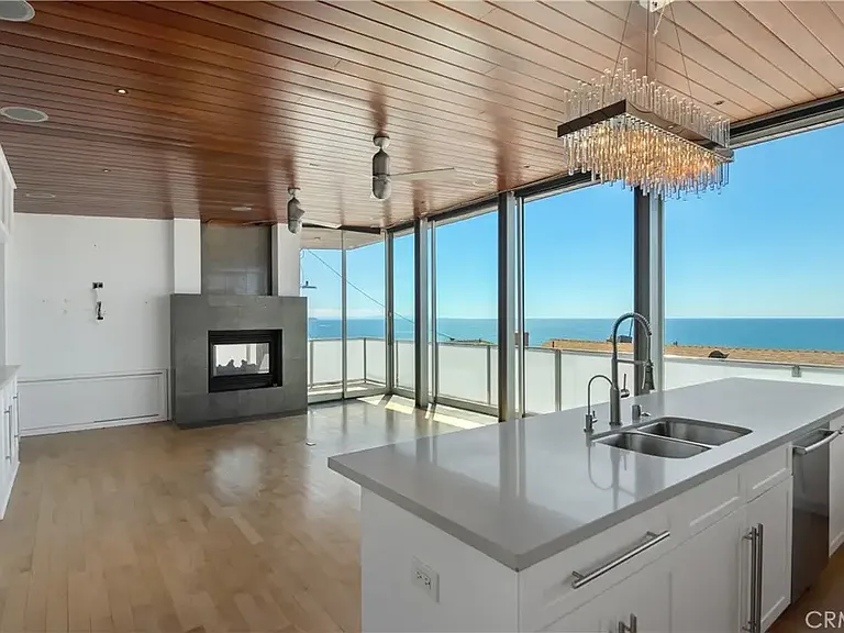 3316 Crest Dr — Photo 29
