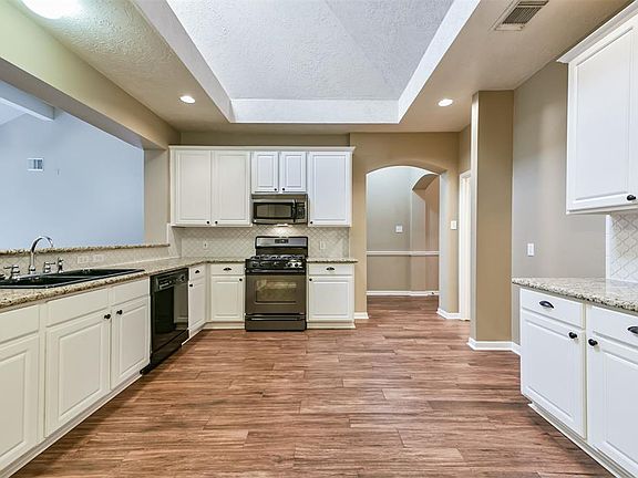 3rd image of 14623 Wressell Dr