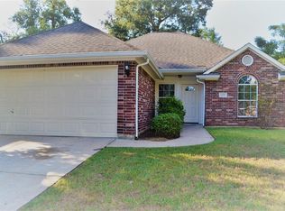 1715 Tyler St, Conroe, TX 77301