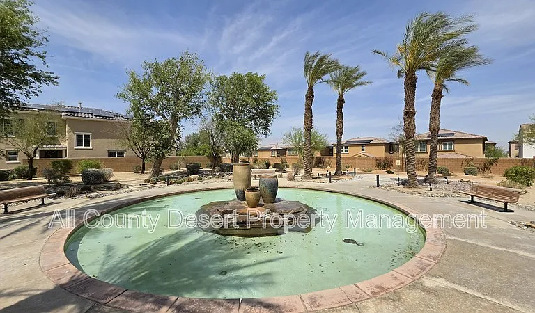 35460 Domani Dr — Photo 25
