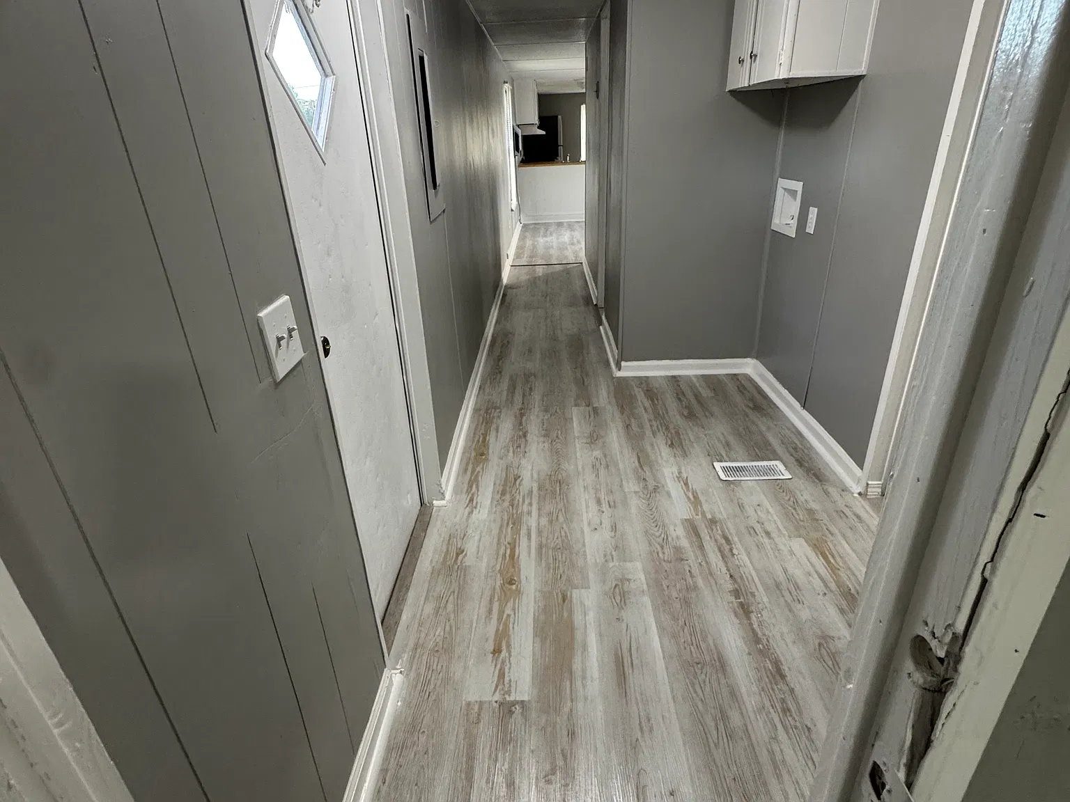 2 bed, 800 sqft, $1,450 — Photo 2