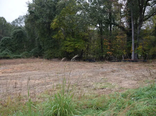 1356 Stage Coach Rd, Siler City, NC 27344