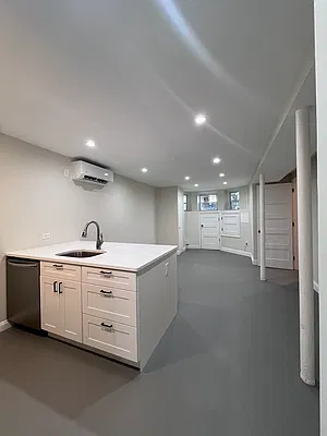 Rented by Owner | media 1