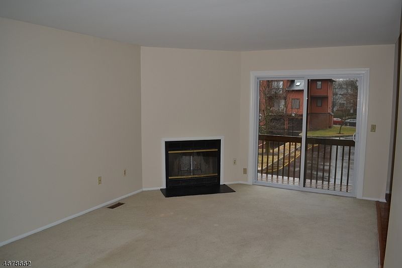 1st image of 110 Village Cmns