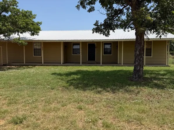 17502 College Street, Pontotoc, TX 76869