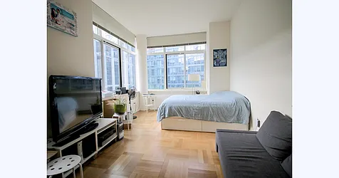 Rented by BLU Real Estate