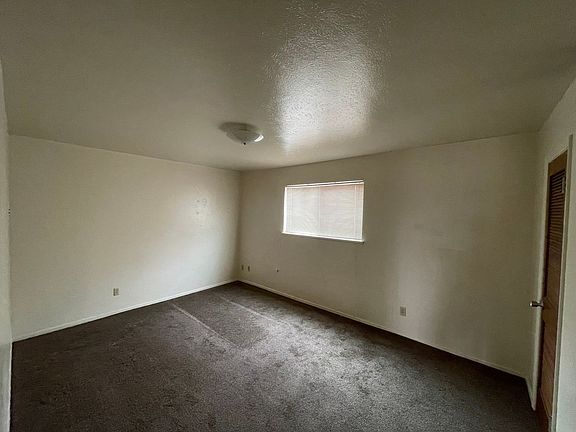 5th image of 1210 N Main St #1B-1BA-577SQFT