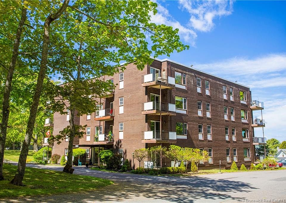 1st image of 2865 Rothesay Rd #5