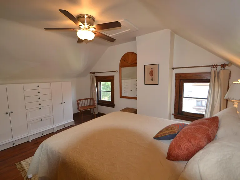 3901 Elsmere Ave #2 — Photo 23