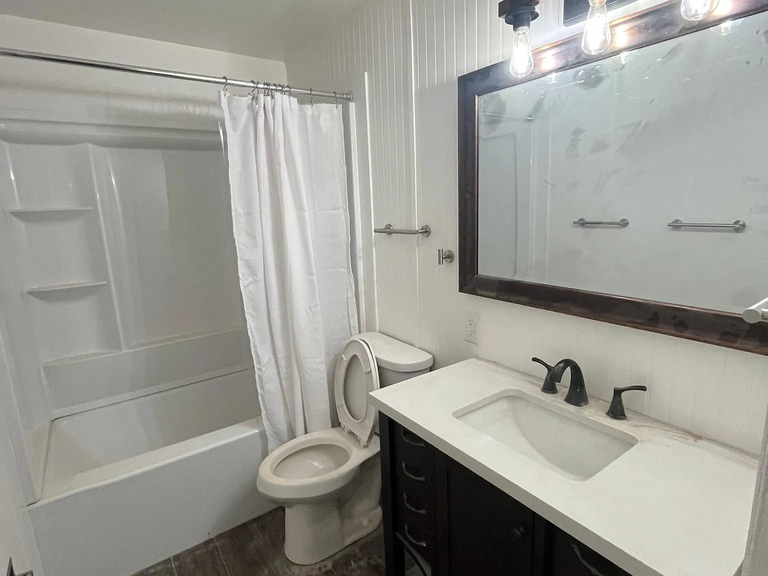 3610 Vance Ave — Photo 3