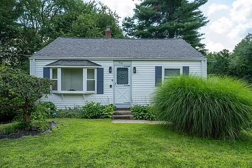 241 Wrentham Rd Photo 1 241 Wrentham Rd Photo 1