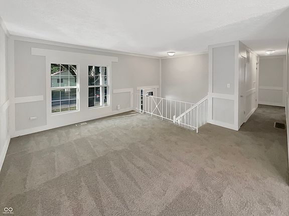 3rd image of 3625 Eisenhower Dr