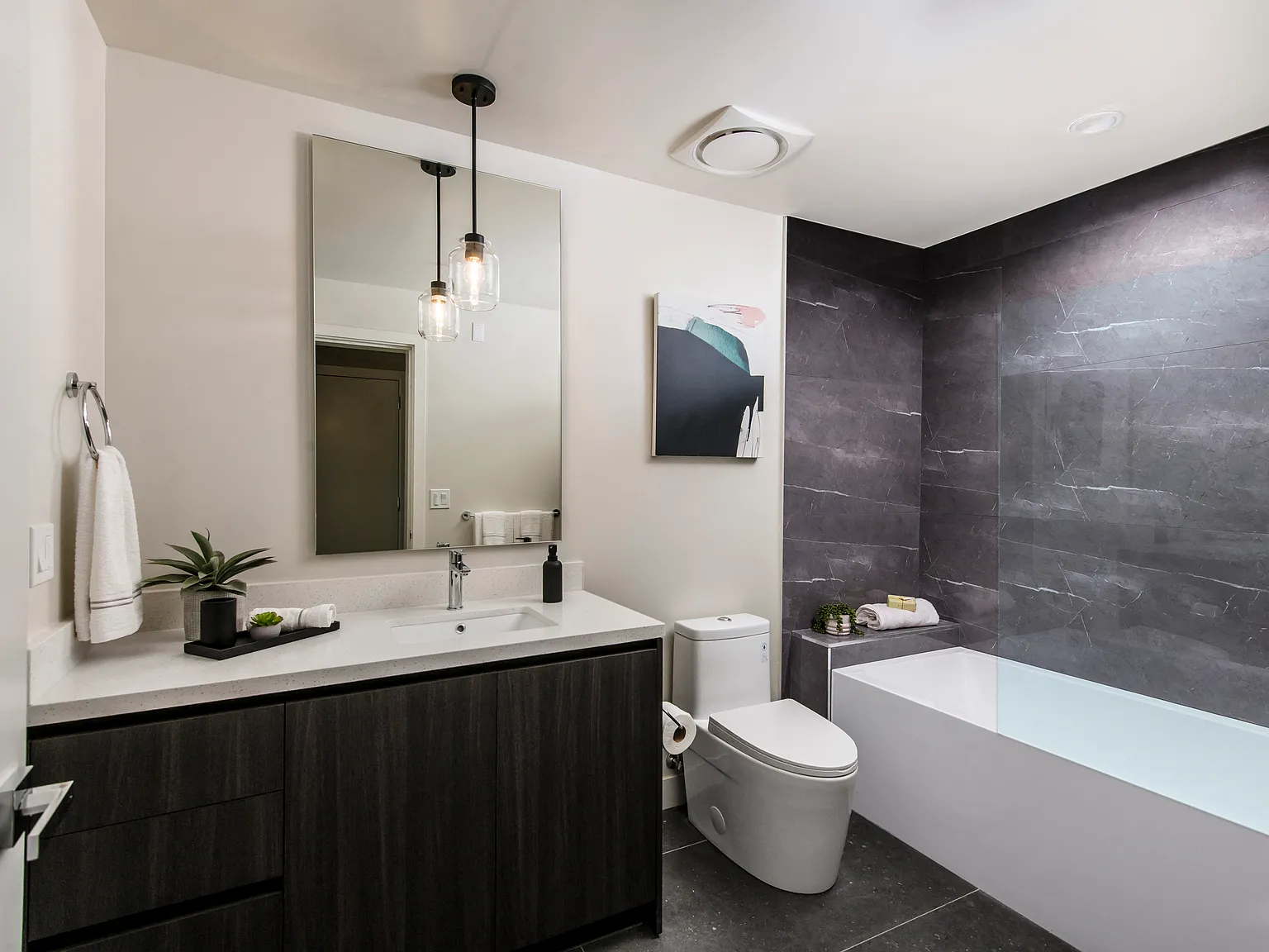 Arista Glendale — Photo 4
