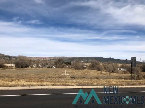 1042 Clayton Rd, Raton, NM 87740