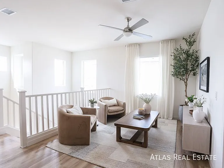 1530 W Sierra Vista Dr — Photo 10