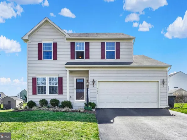 3106 King Richards Ct S, York, PA 17408
