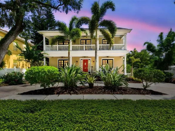 4522 W Beachway Dr, Tampa, FL 33609