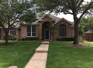 1412 Bobing Dr, Lewisville, TX 75067