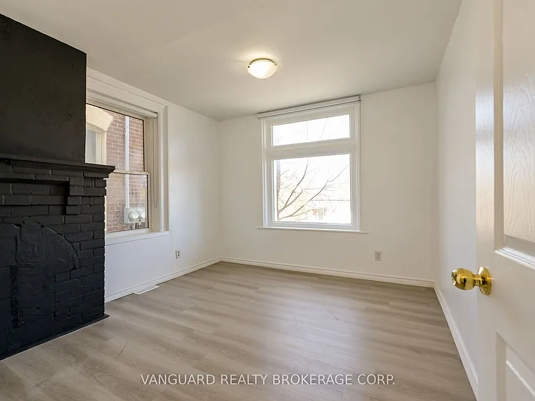 103 Mulcaster St #1 — Photo 28
