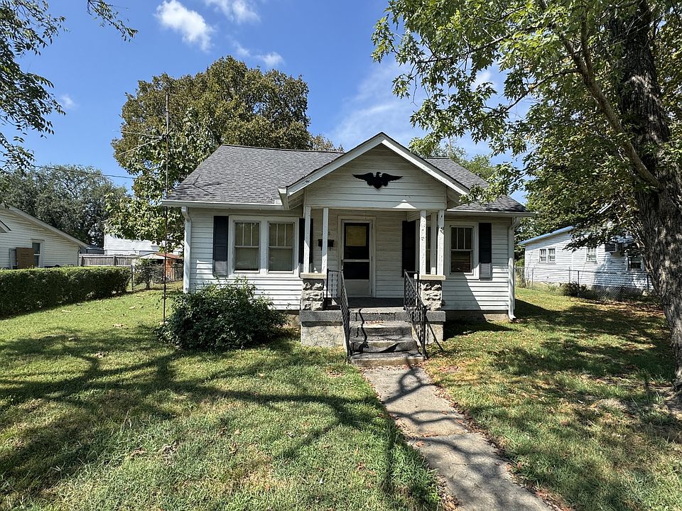 1st image of 708 N Greenwood Ext