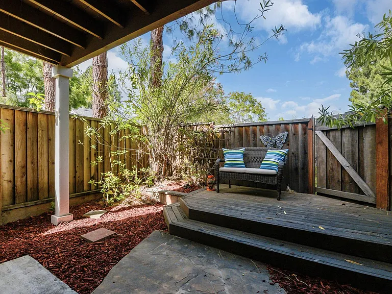 34552 Pueblo Ter — Photo 7