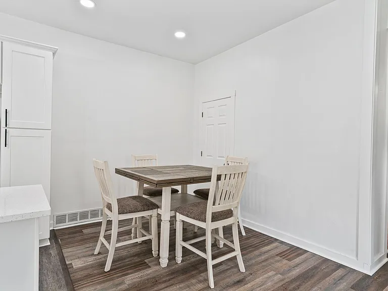 721 Boggs Ave — Photo 14