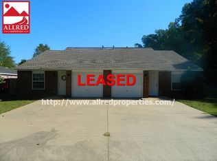 5533 Roxanne Pl, Springdale, AR 72762