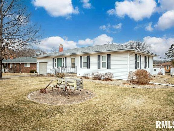 2nd image of 308 Neumann Dr
